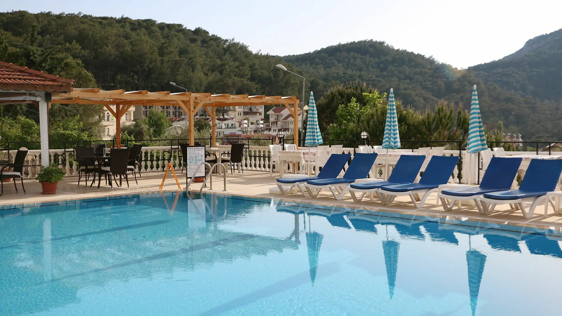 Ph Oeluedeniz Hotell
